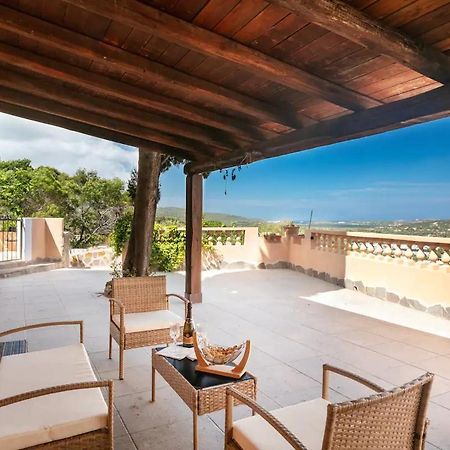 Casa Vacanza Vista Mare Porto Rotondo Olbia Exterior photo
